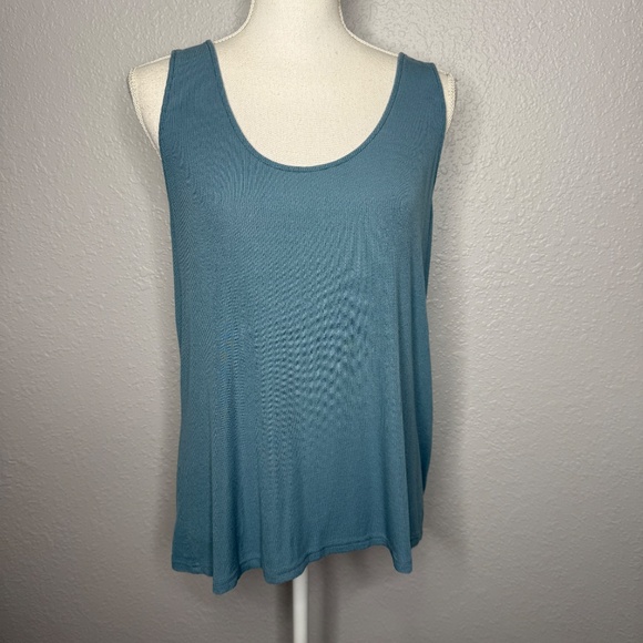 Pre-Owned Women's Nordstrom Scoop rib tank size Large - Blue -cp - Picture 1 of 5